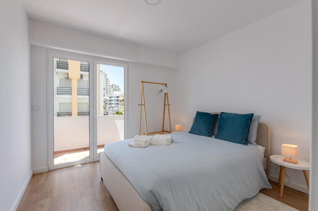 Appartamento T2 Rosa Dos Ventos, A/C & Terrace - Casas & Papeis Armação de Pêra Esterno foto