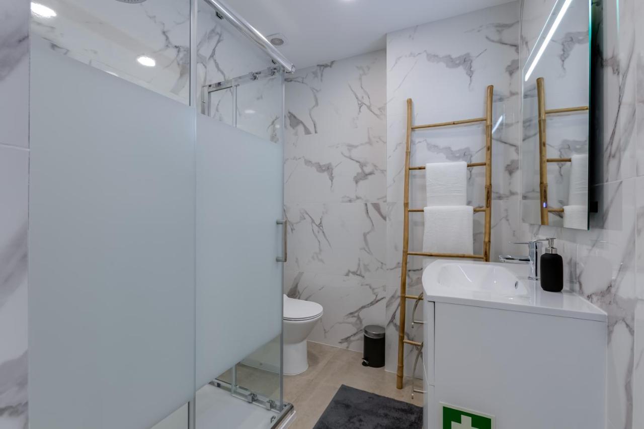 Appartamento T2 Rosa Dos Ventos, A/C & Terrace - Casas & Papeis Armação de Pêra Esterno foto