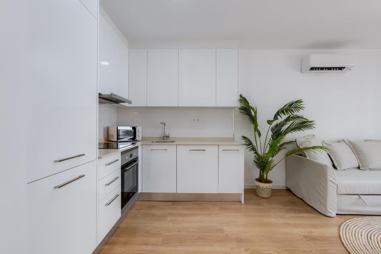 Appartamento T2 Rosa Dos Ventos, A/C & Terrace - Casas & Papeis Armação de Pêra Esterno foto