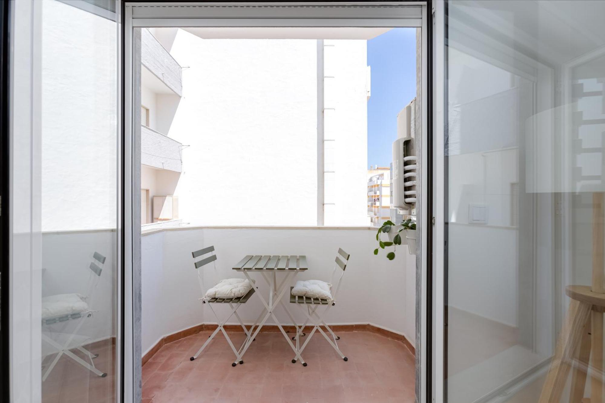 Appartamento T2 Rosa Dos Ventos, A/C & Terrace - Casas & Papeis Armação de Pêra Esterno foto